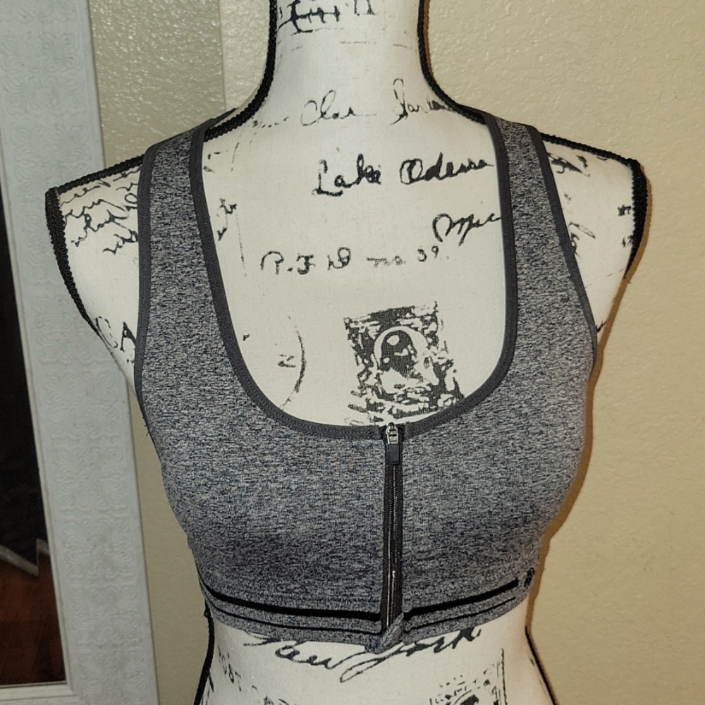 Bally Total Fitness Sports Bra